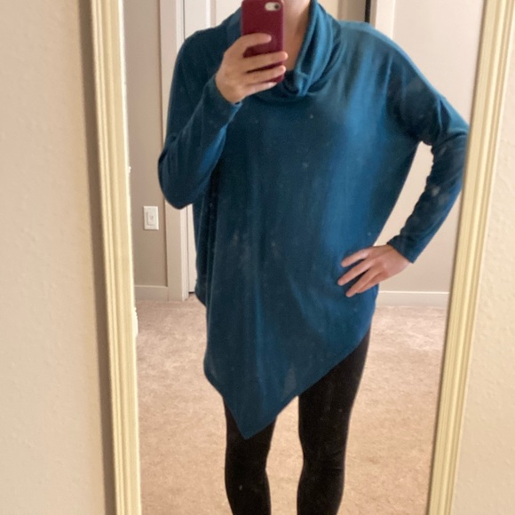 Teal Asymmetric Hem cowl Neck Sweater Shirt - Picture 4 of 4